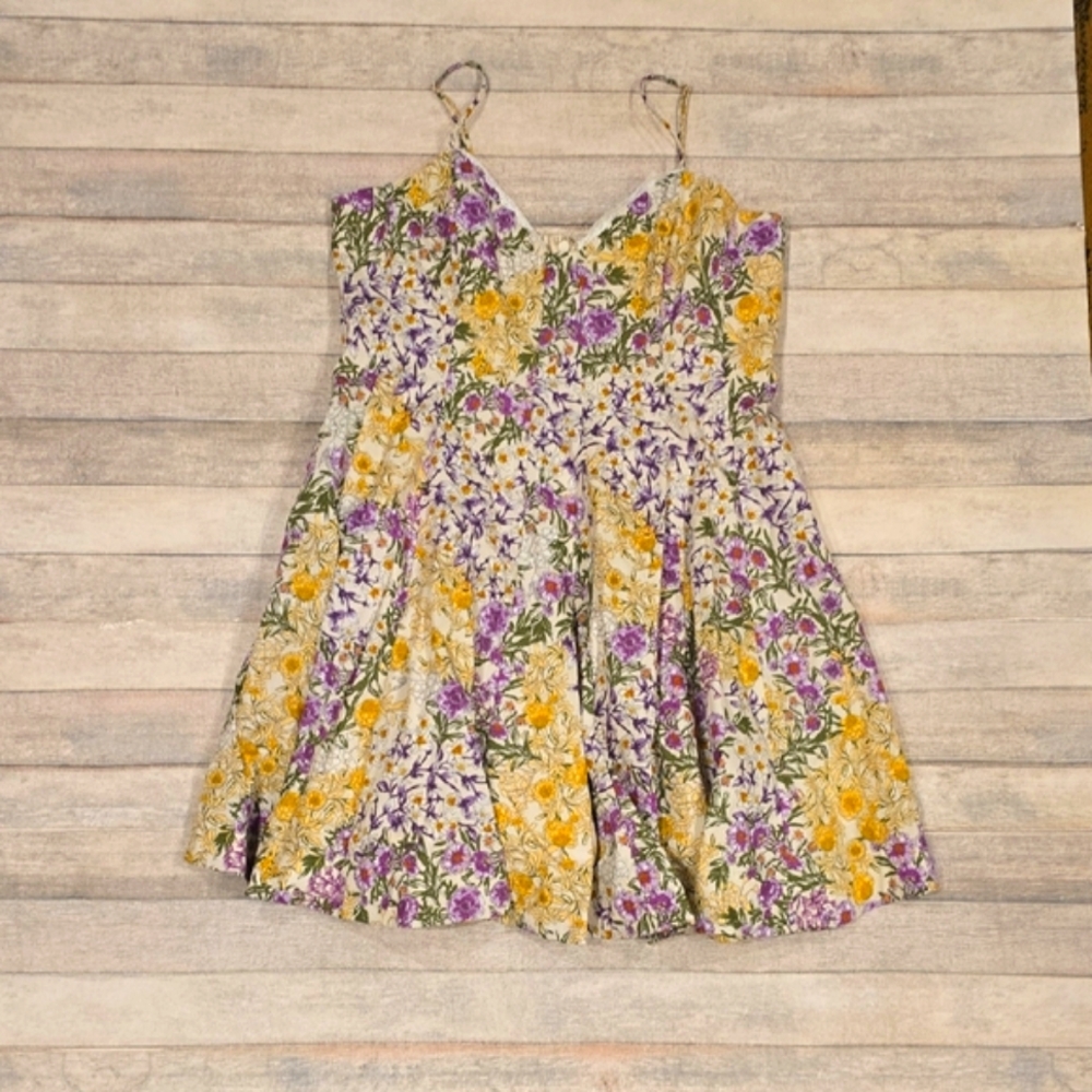 Maeve Anthropologie Floral Dress with Purple and Yellow Accents Size Medium